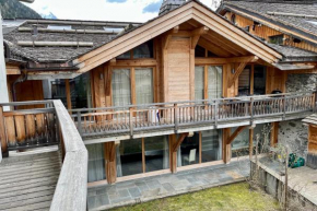 CHALET of 235 m2 with BALCONY-GARDEN in Chamonix, Chamonix-Mont-Blanc